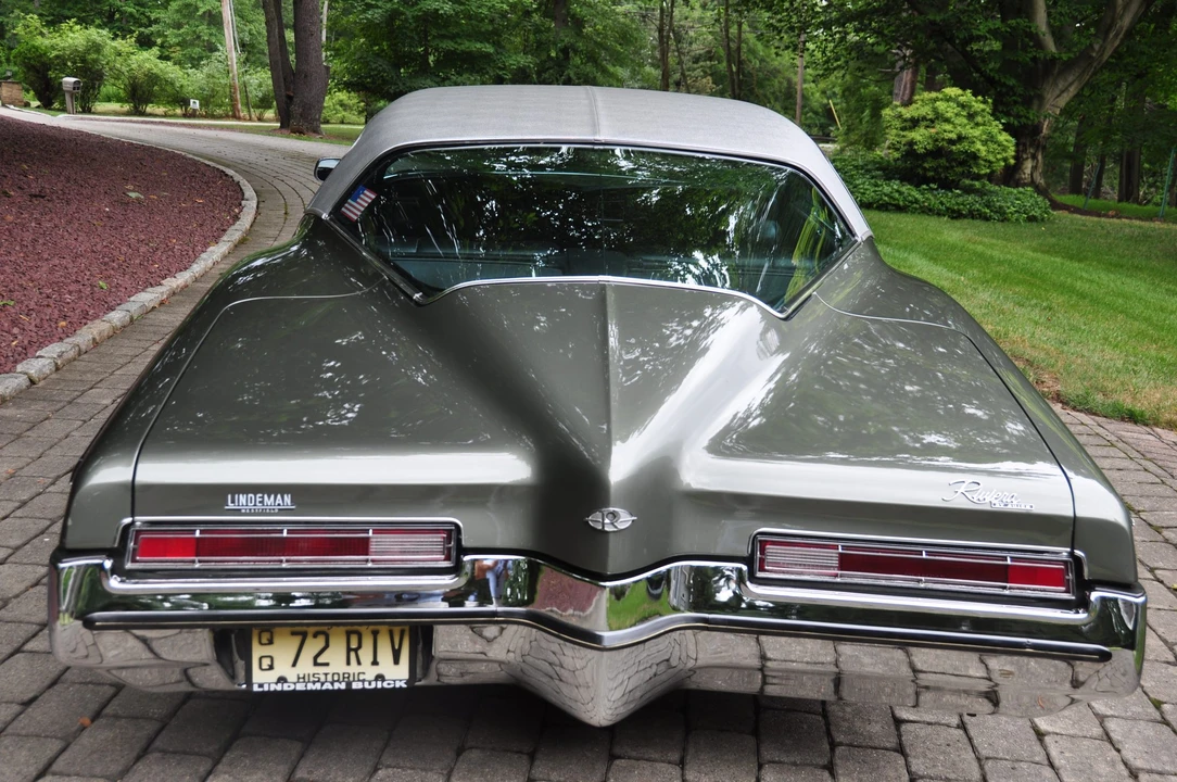 1972 Buick Riviera Boattail 3rd Gen - Image 13 of 31