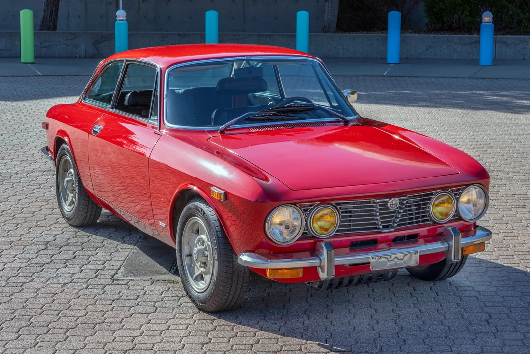 1974 Alfa Romeo 2000 GT Veloce - Image 3 of 31