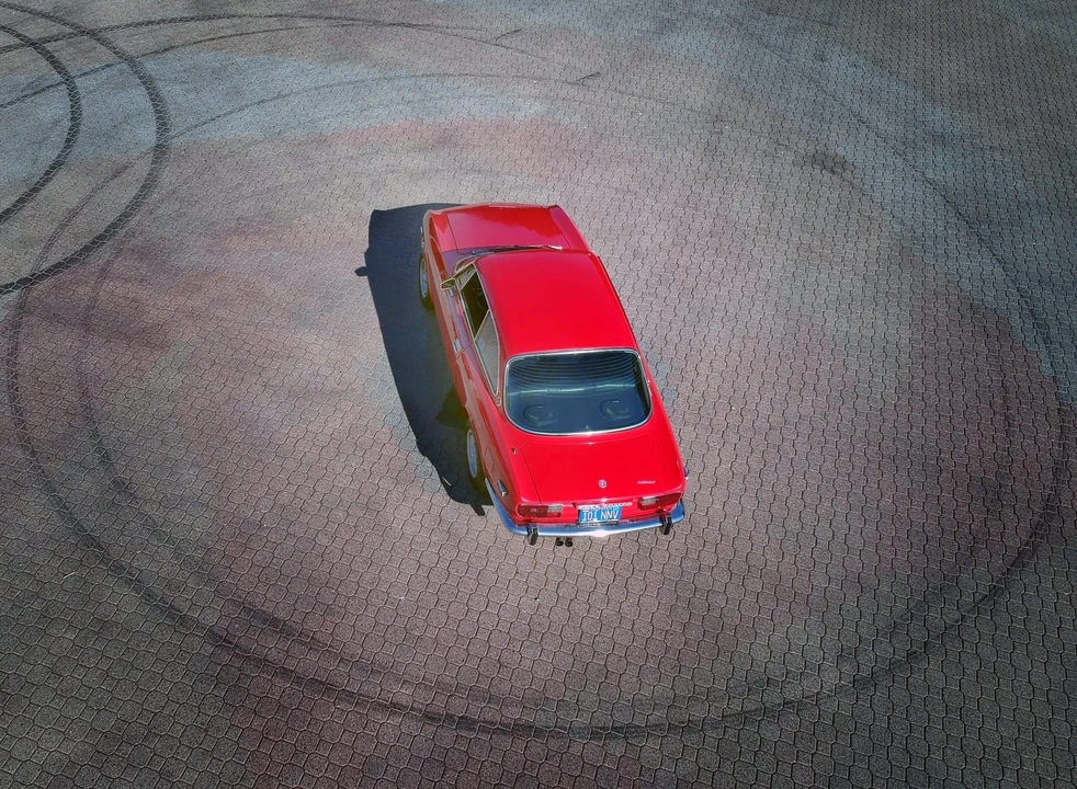 1974 Alfa Romeo 2000 GT Veloce - Image 18 of 31