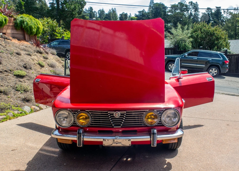 1974 Alfa Romeo 2000 GT Veloce - Image 30 of 31