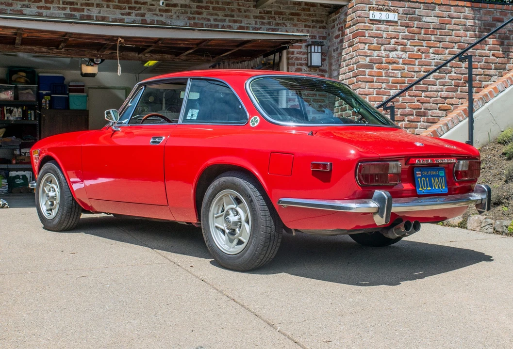 1974 Alfa Romeo 2000 GT Veloce - Image 25 of 31