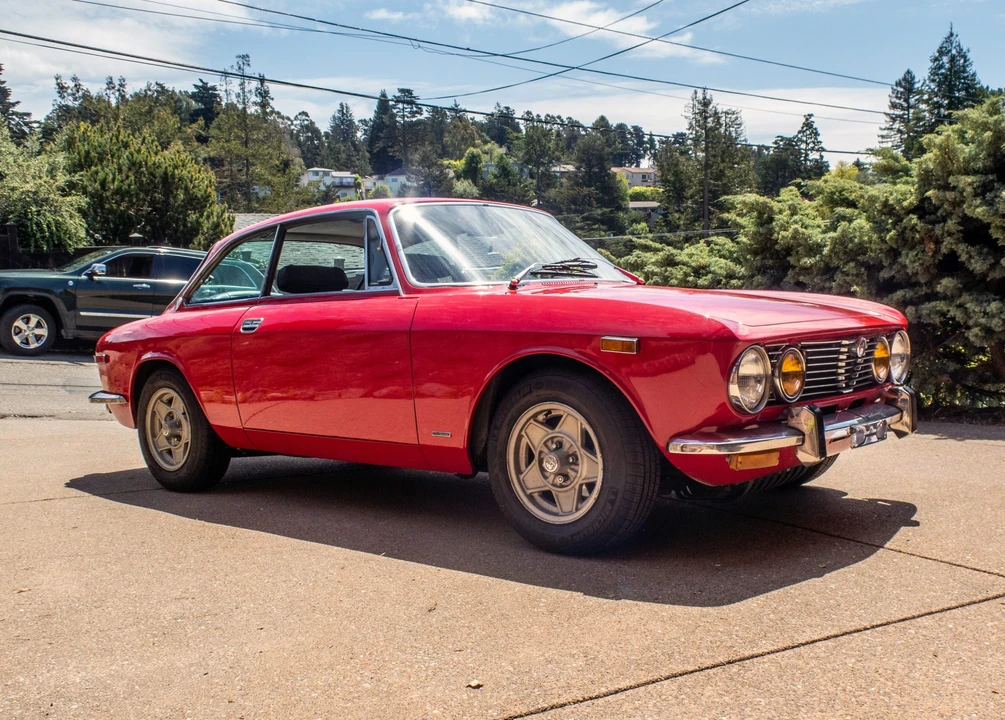 1974 Alfa Romeo 2000 GT Veloce - Image 28 of 31