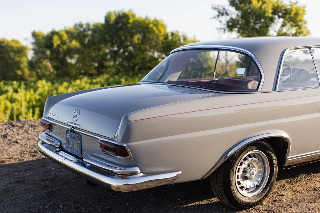 1967 Mercedes-Benz W111 Coupe - Image 26 of 31