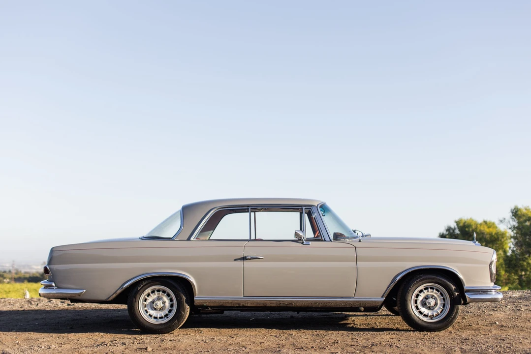 1967 Mercedes-Benz W111 Coupe - Image 15 of 31