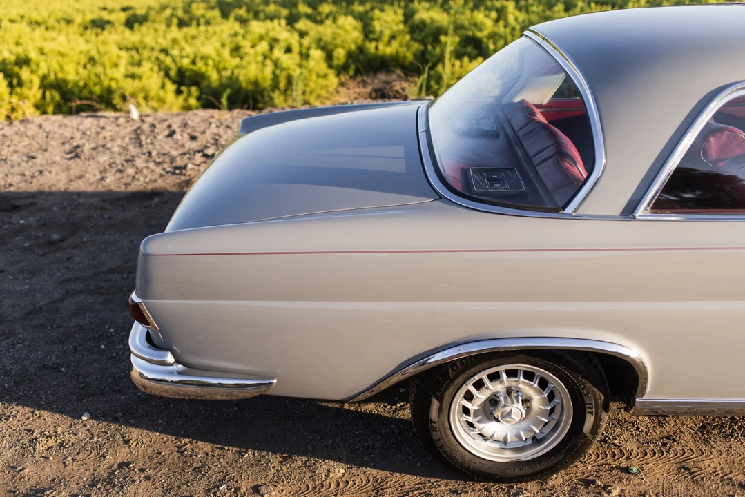 1967 Mercedes-Benz W111 Coupe - Image 28 of 31