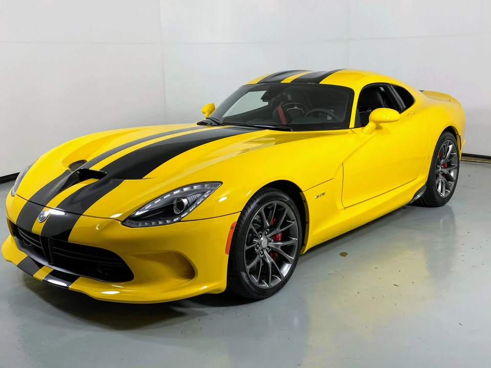 2013 Dodge Viper 5th Gen - Image 9 of 31