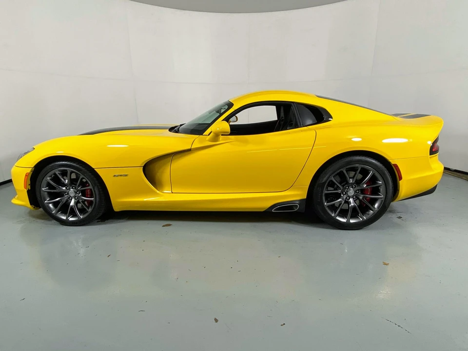 2013 Dodge Viper 5th Gen - Image 10 of 31