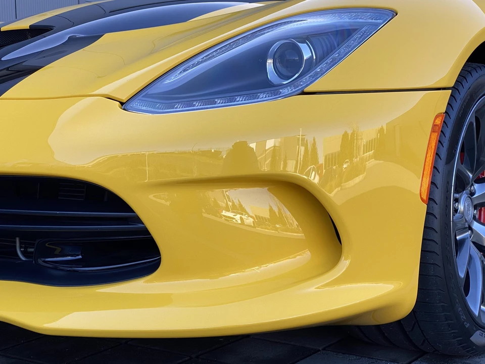 2013 Dodge Viper 5th Gen - Image 15 of 31