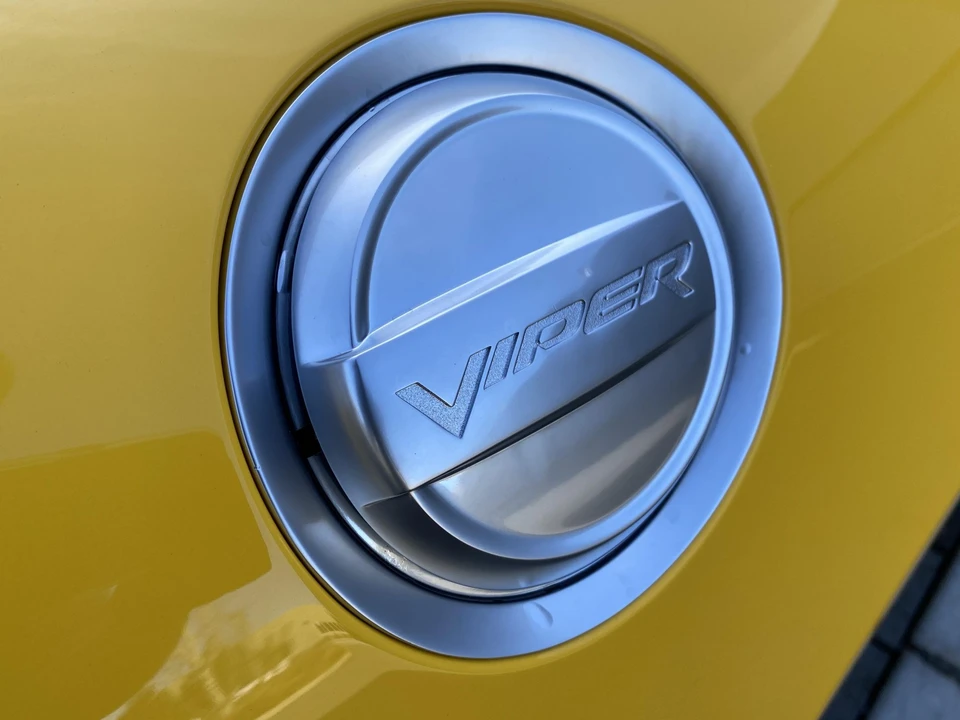 2013 Dodge Viper 5th Gen - Image 26 of 31