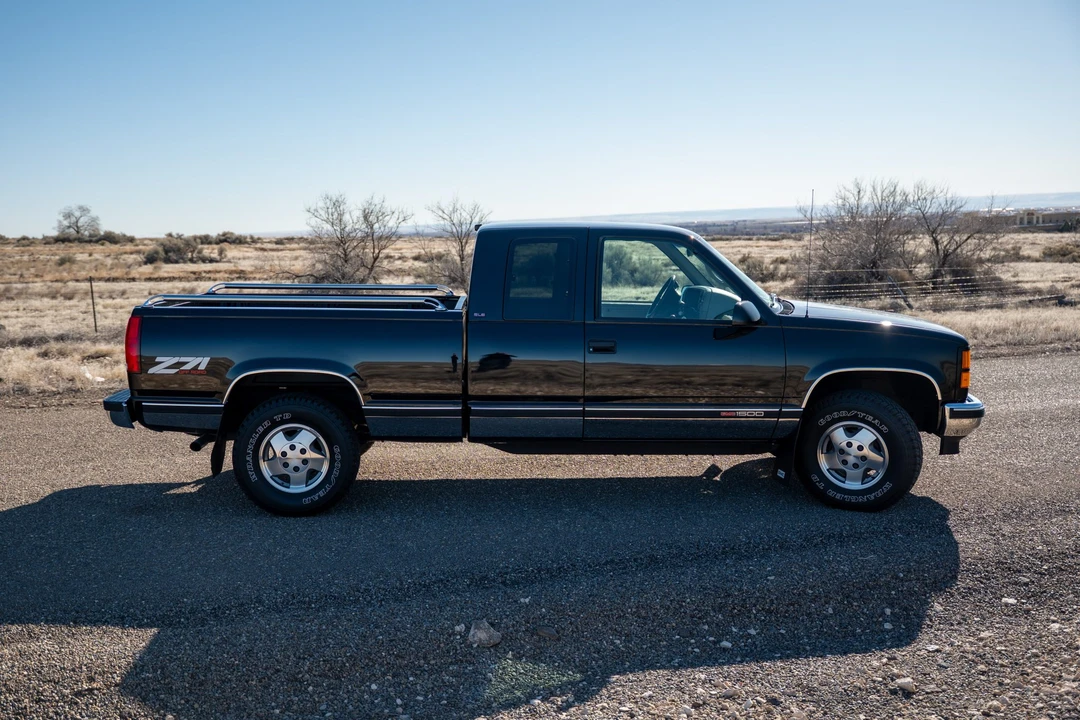 1995 GMC Sierra 1st Gen - Image 13 of 31