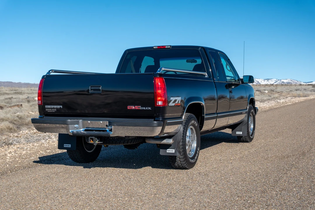 1995 GMC Sierra 1st Gen - Image 9 of 31