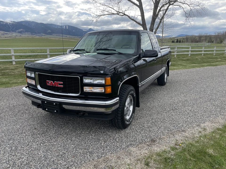 1995 GMC Sierra 1st Gen - Image 3 of 31