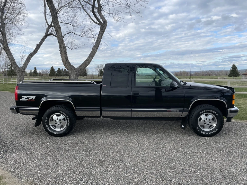 1995 GMC Sierra 1st Gen - Image 7 of 31