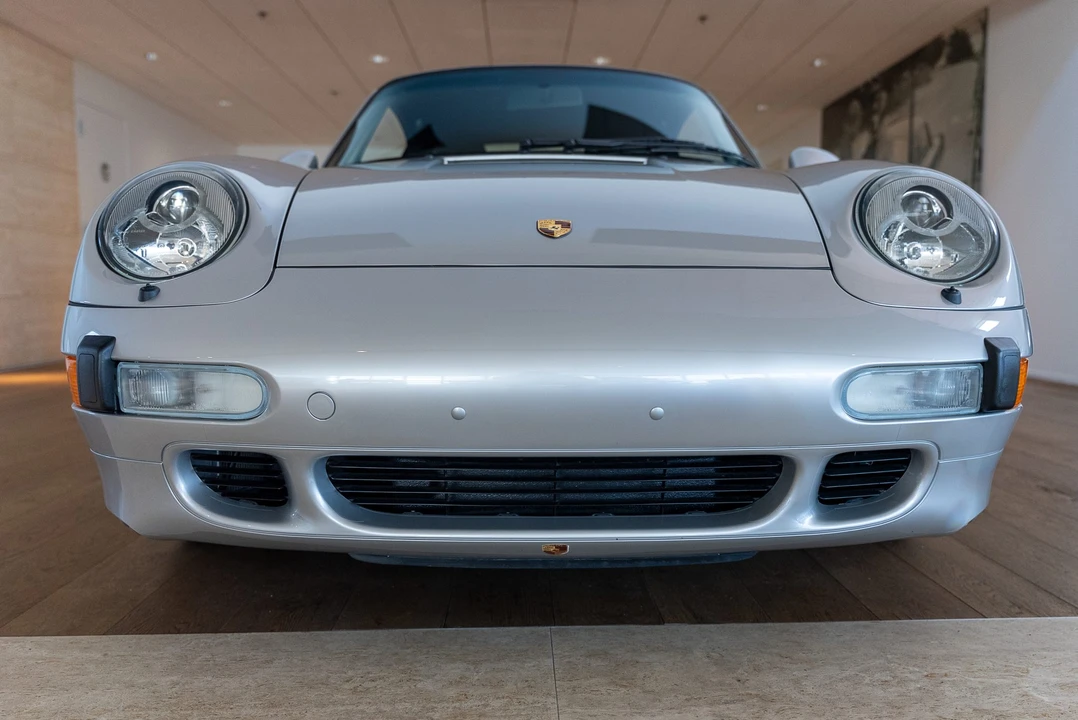 1998 Porsche 993 Carrera S - Image 6 of 31