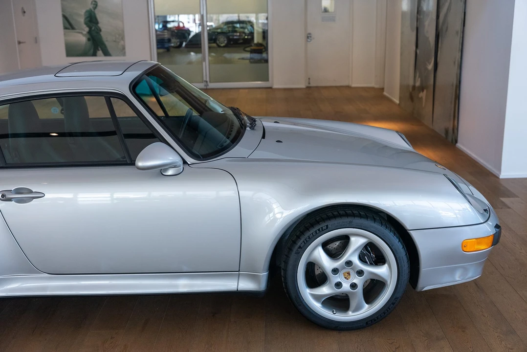 1998 Porsche 993 Carrera S - Image 21 of 31