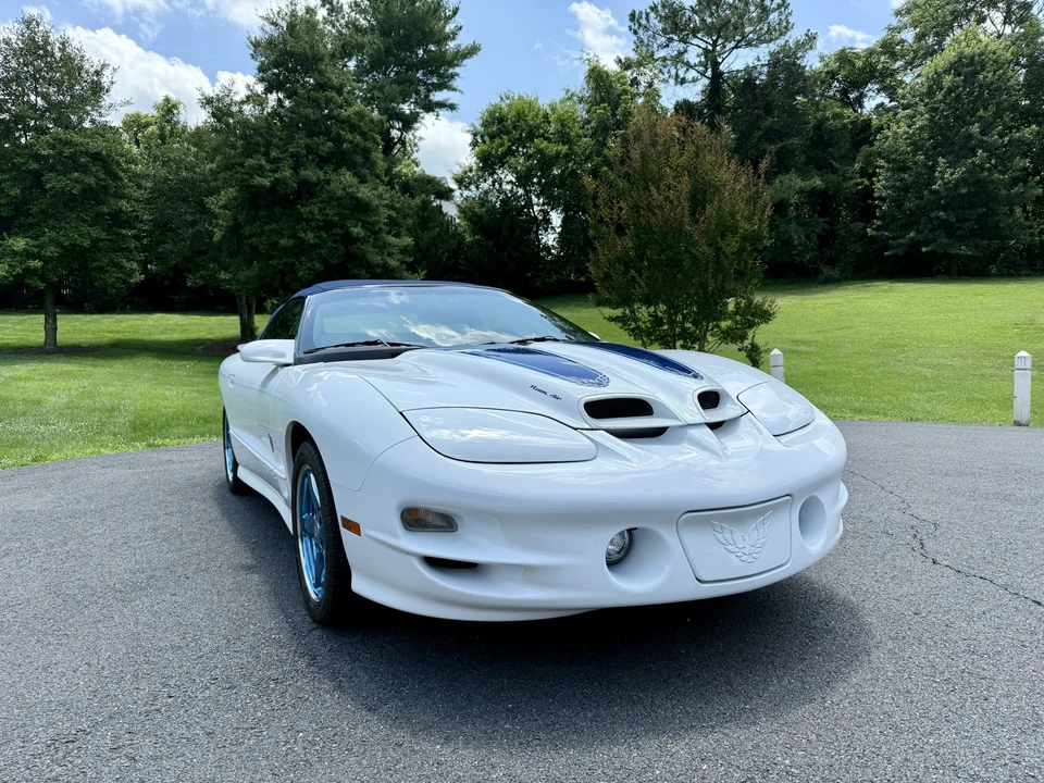 1999 Pontiac Firebird Trans Am 4th Gen - Image 16 of 31