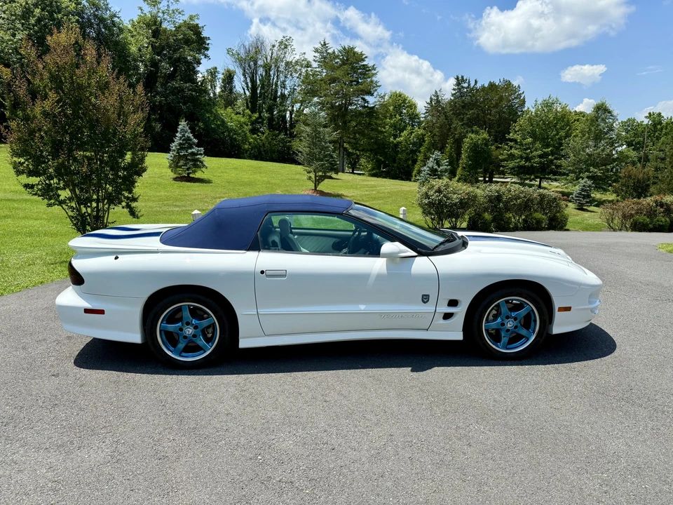 1999 Pontiac Firebird Trans Am 4th Gen - Image 13 of 31