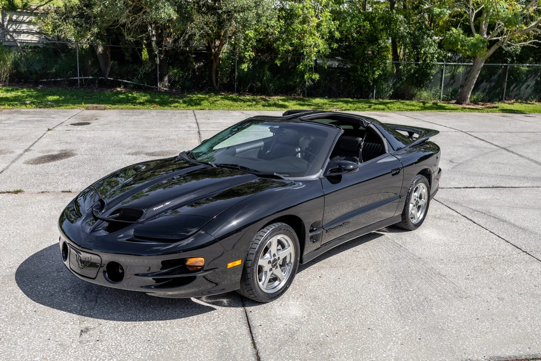 2001 Pontiac Firebird Trans Am 4th Gen - Image 11 of 31