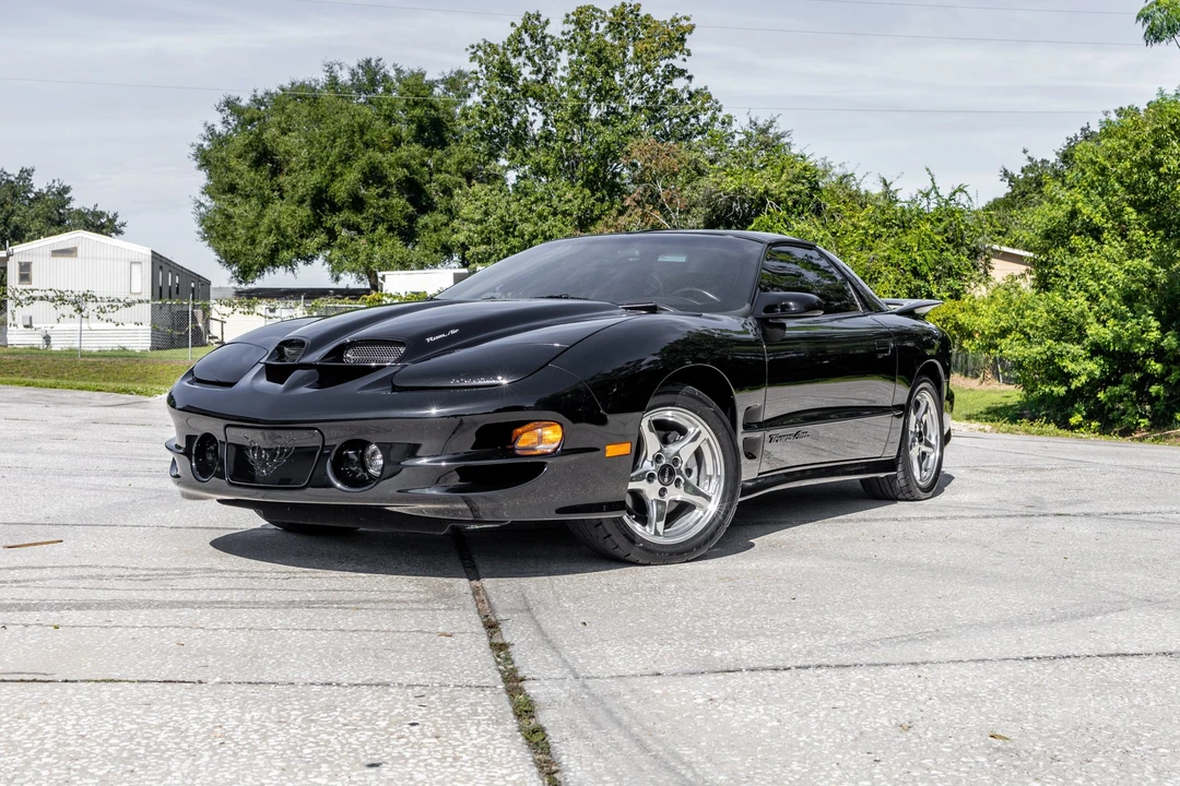 2001 Pontiac Firebird Trans Am 4th Gen - Image 2 of 31