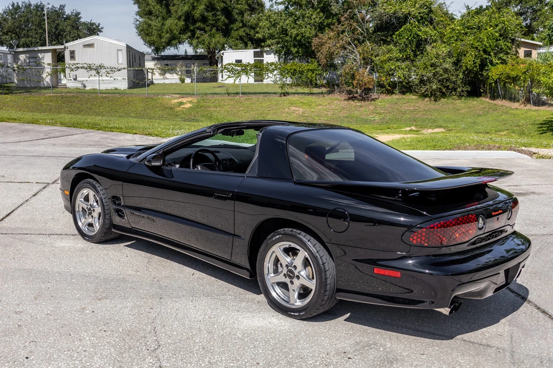 2001 Pontiac Firebird Trans Am 4th Gen - Image 10 of 31