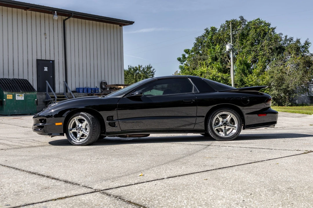 2001 Pontiac Firebird Trans Am 4th Gen - Image 9 of 31