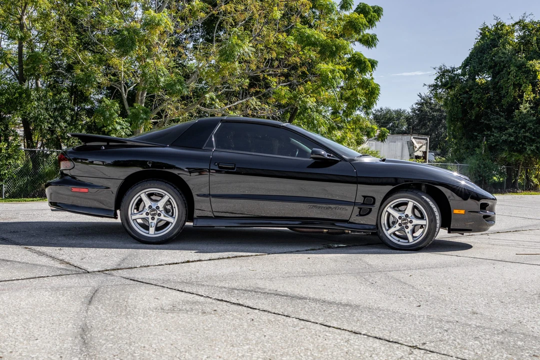 2001 Pontiac Firebird Trans Am 4th Gen - Image 5 of 31