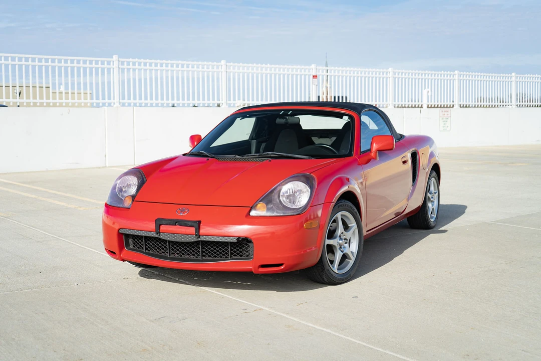 2001 Toyota MR2 Spyder/MR-S - Image 13 of 31