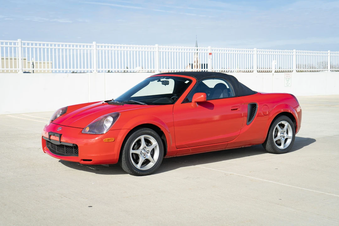 2001 Toyota MR2 Spyder/MR-S - Image 16 of 31