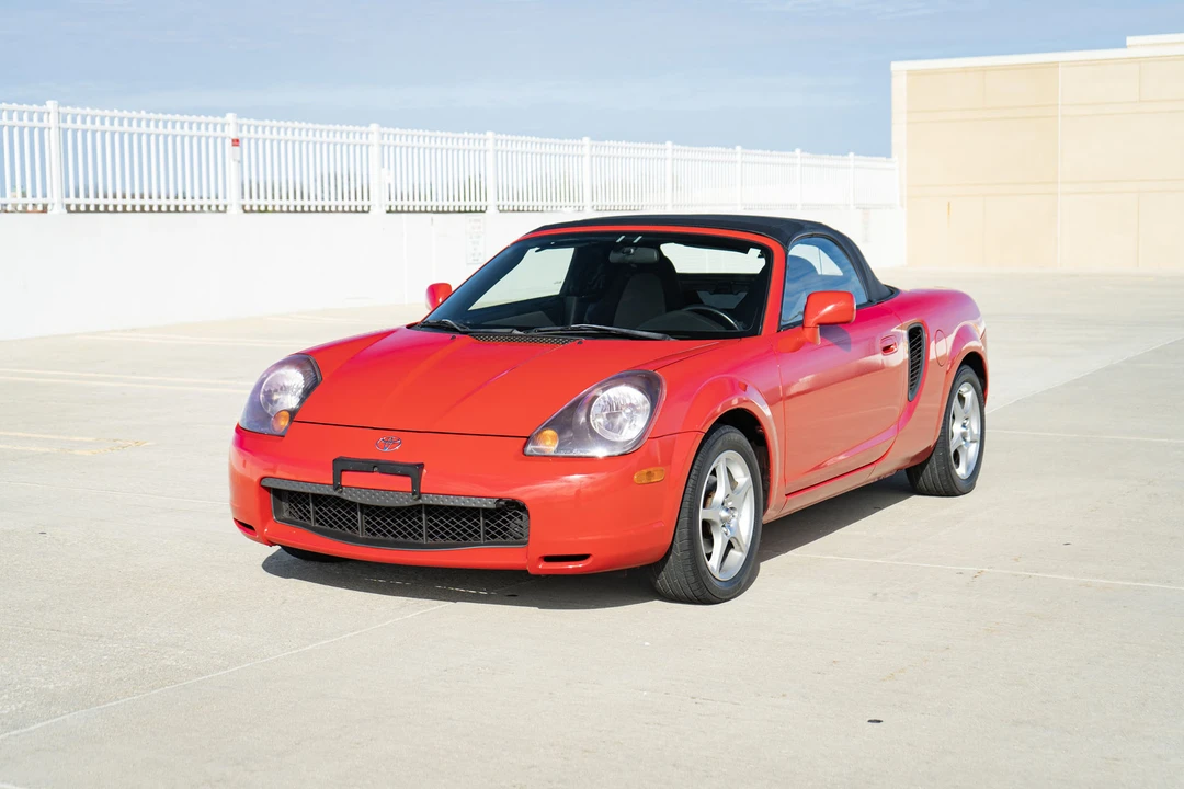 2001 Toyota MR2 Spyder/MR-S - Image 17 of 31