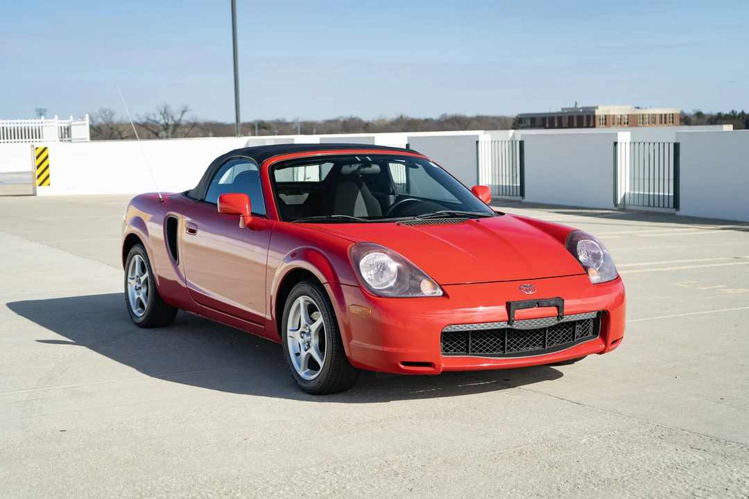 2001 Toyota MR2 Spyder/MR-S - Image 19 of 31