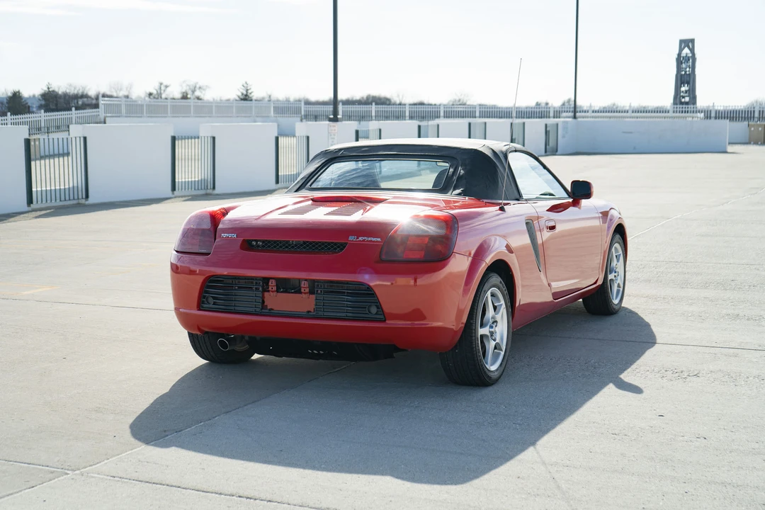 2001 Toyota MR2 Spyder/MR-S - Image 23 of 31