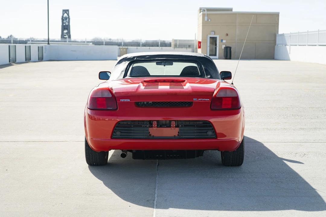 2001 Toyota MR2 Spyder/MR-S - Image 24 of 31