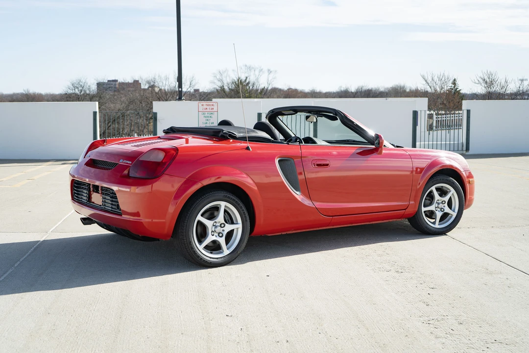 2001 Toyota MR2 Spyder/MR-S - Image 8 of 31