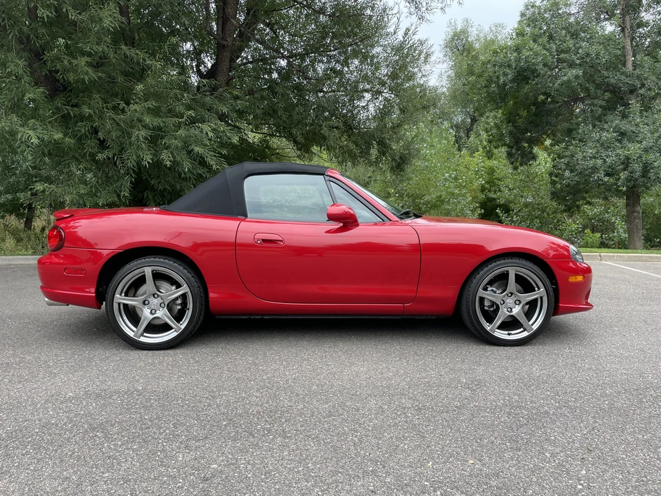 2004 Mazda NB Mazdaspeed MX-5 Miata - Image 13 of 31