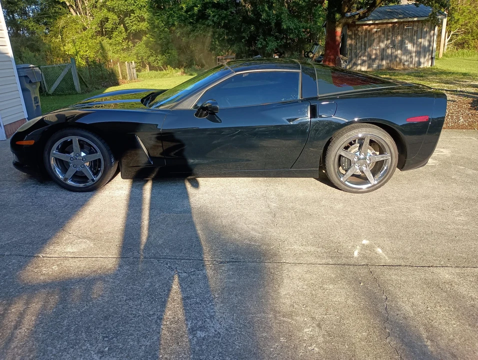 2005 Chevrolet Corvette C6 - Image 13 of 31