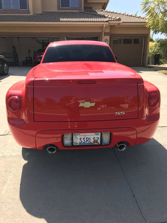 2005 Chevrolet SSR - Image 15 of 31