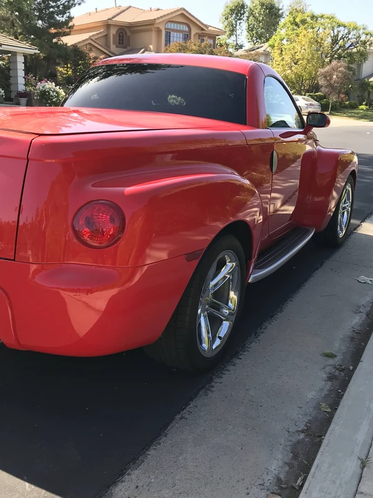 2005 Chevrolet SSR - Image 20 of 31