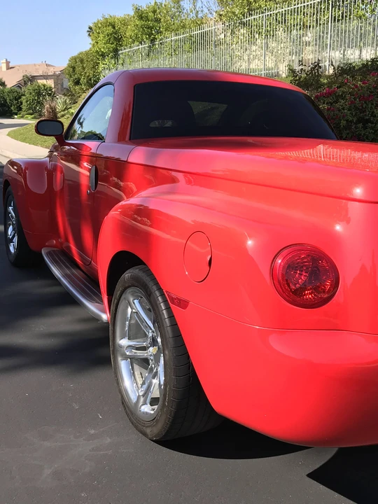 2005 Chevrolet SSR - Image 21 of 31