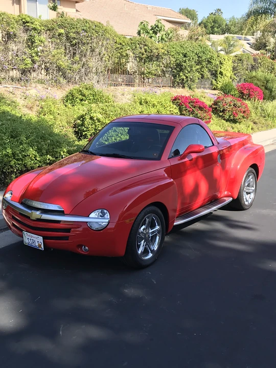2005 Chevrolet SSR - Image 25 of 31
