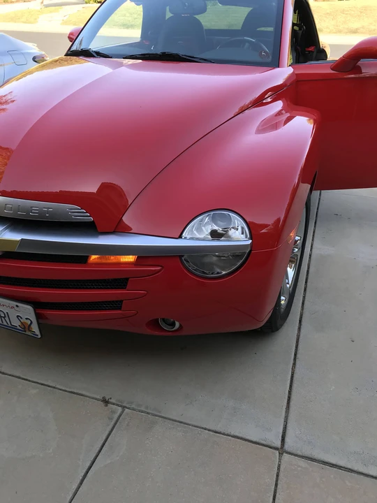 2005 Chevrolet SSR - Image 28 of 31