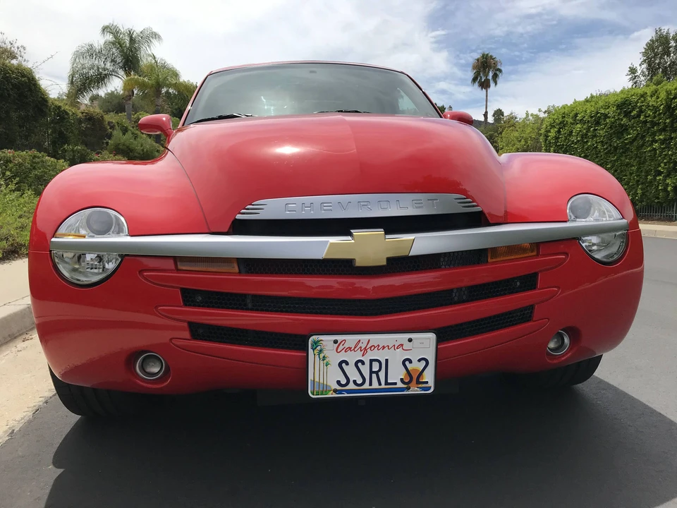 2005 Chevrolet SSR - Image 9 of 31