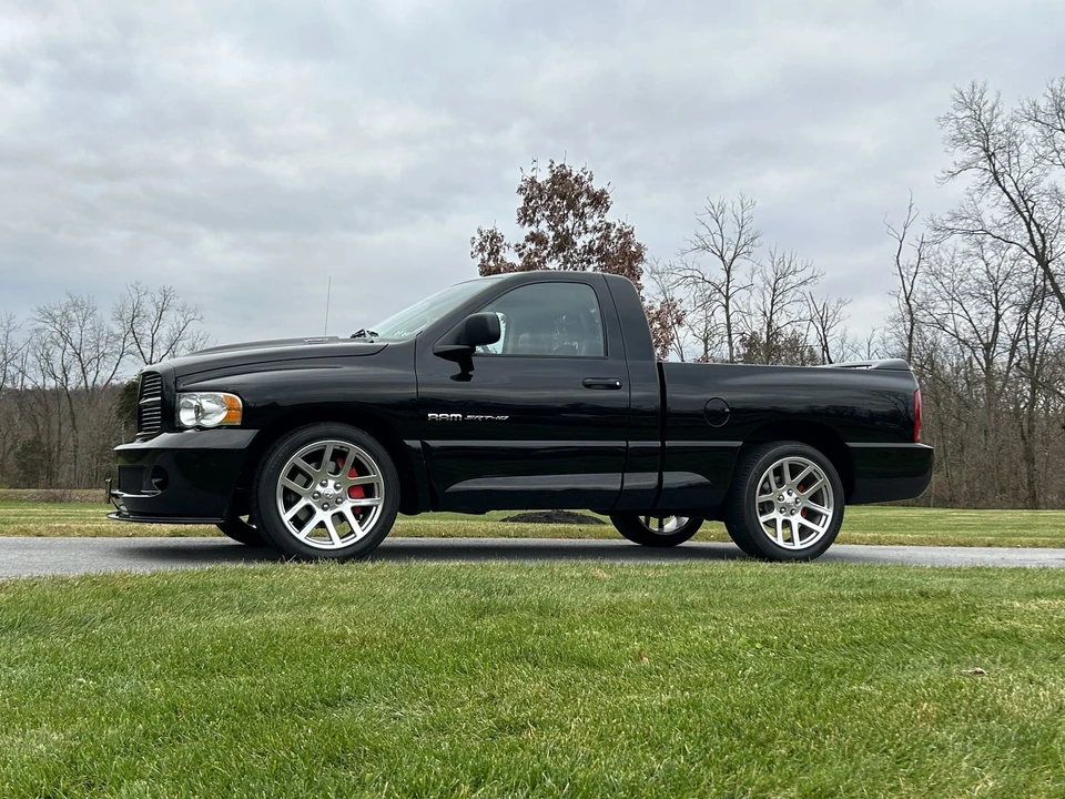 2005 Dodge Ram SRT-10 3rd Gen - Image 30 of 31