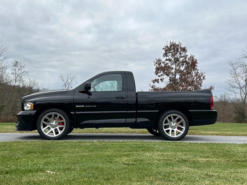 2005 Dodge Ram SRT-10 3rd Gen - Image 26 of 31
