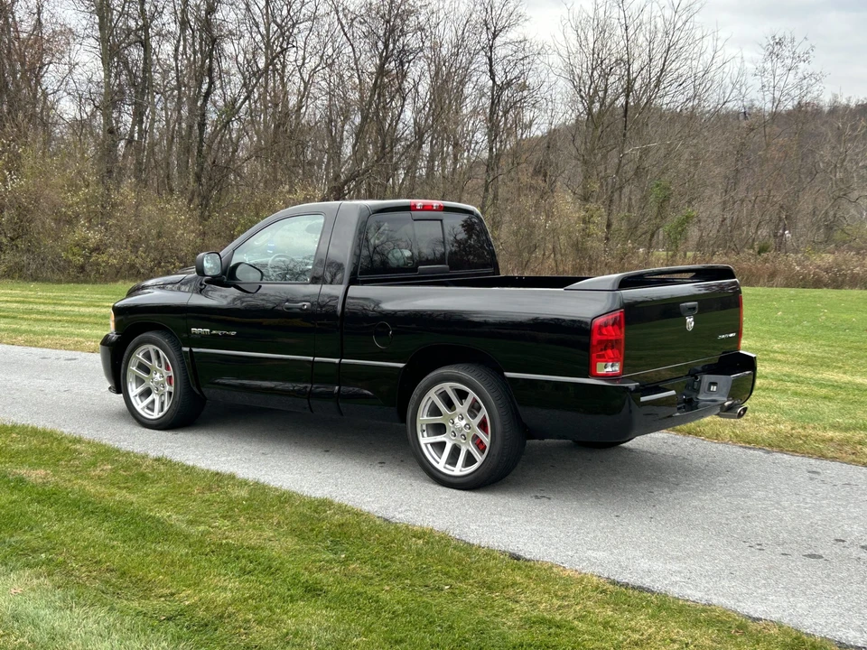 2005 Dodge Ram SRT-10 3rd Gen - Image 23 of 31