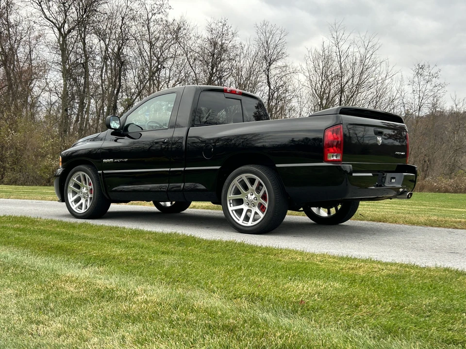 2005 Dodge Ram SRT-10 3rd Gen - Image 22 of 31
