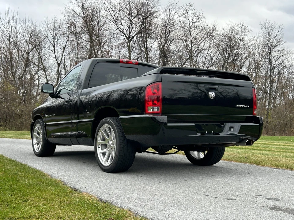 2005 Dodge Ram SRT-10 3rd Gen - Image 21 of 31