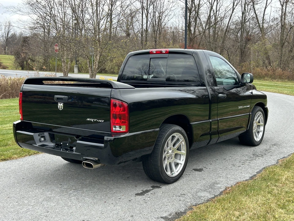 2005 Dodge Ram SRT-10 3rd Gen - Image 14 of 31
