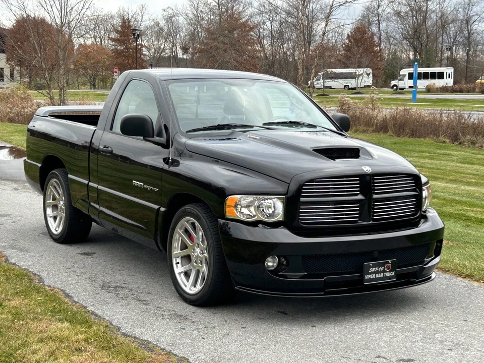 2005 Dodge Ram SRT-10 3rd Gen - Image 5 of 31