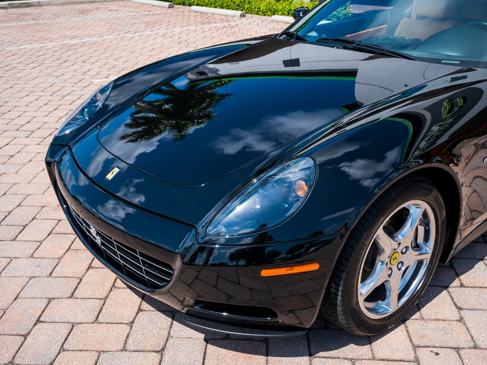 2005 Ferrari 612 - Image 13 of 31
