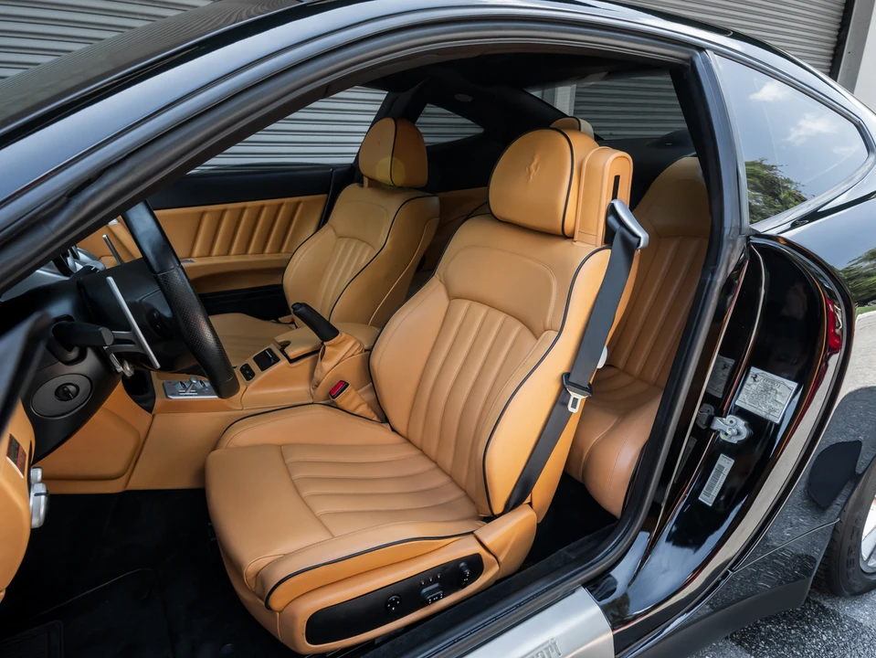 2005 Ferrari 612 - Image 23 of 31